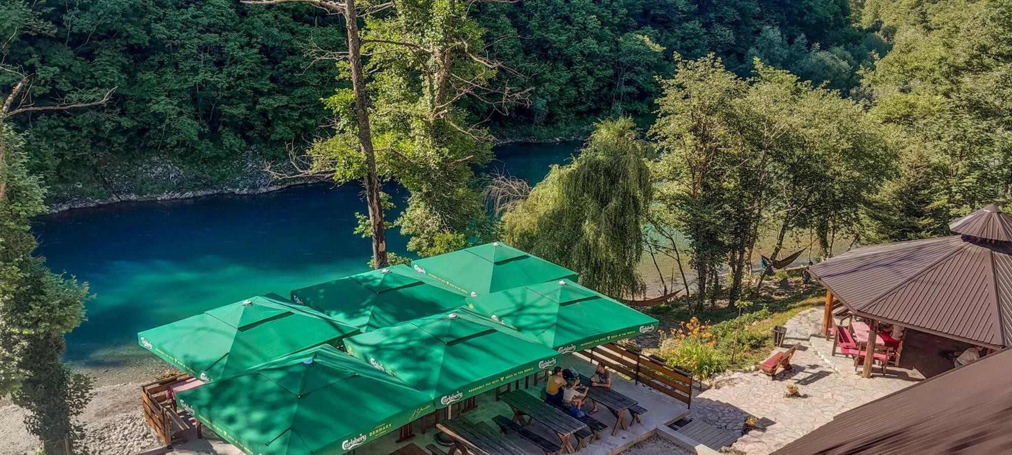 Camping Rafting Camp Encijan Foca
